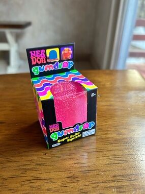 Gumdrop Super Solid Squish - Pink